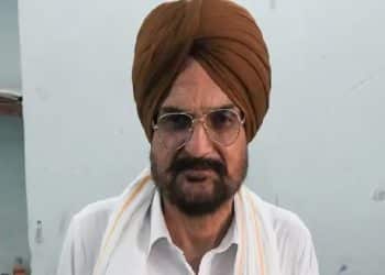 ਸਿੱਧੂ ਮੂਸੇਵਾਲਾ ਦੇ ਪਿਤਾ ਬਲਕੌਰ ਸਿੰਘ ਨੇ ਵਿਧਾਨ ਸਭਾ ਚੋਣਾਂ ਲੜਨ ਦਾ ਕੀਤਾ ਐਲਾਨ , ਆਖਿਆ ਪੁੱਤ ਦਾ ਸੁਫਨਾ ਜ਼ਰੂਰ ਪੂਰਾ ਕਰਾਂਗਾ ।
