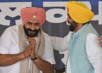 ਆਮ ਆਦਮੀ ਪਾਰਟੀ ਦੇ ਭਗੌੜੇ ਵਿਧਾਇਕ ਪਠਾਨਮਾਜਰਾ ਦੇ ਮੁੰਡੇ ਅਤੇ ਪੀਏ ਤੇ 16 ਹੋਰ ਲੋਕਾਂ ਖਿਲਾਫ ਗ੍ਰਿਫਤਾਰੀ ਵਾਰੰਟ ਜਾਰੀ 