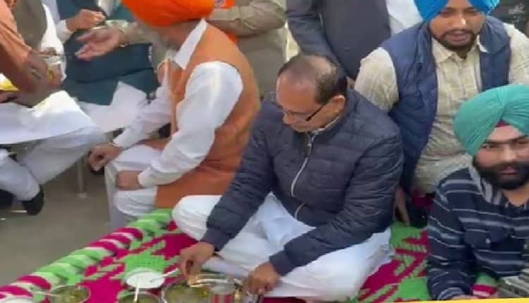 ਮੋਗਾ ਜ਼ਿਲ੍ਹੇ ਦੇ ਪਿੰਡ ਰਣਸੀਂਹ ਕਲਾਂ ਵਿੱਚ ਪਹੁੰਚੇ ਕੇਂਦਰੀ ਖੇਤੀਬਾੜੀ ਮੰਤਰੀ ਸ਼ਿਵਰਾਜ ਸਿੰਘ ਚੌਹਾਨ, ਪਿੰਡ ਦਾ ਕੀਤਾ ਮੁਆਇਨਾ 