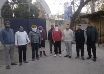 ਵਿਜੀਲੈਂਸ ਵਿਭਾਗ ਵੱਲੋਂ ਦੋ ਸੀਨੀਅਰ ਇੰਡਸਟਰੀਅਲ ਪ੍ਰਮੋਸ਼ਨਲ ਅਫ਼ਸਰ ਅਤੇ ਟਰੇਡ ਅਸਿਸਟੈਂਟ 30,000 ਰੁਪਏ ਰਿਸ਼ਵਤ ਲੈਂਦੇ ਰੰਗੇ ਹੱਥੀਂ ਕਾਬੂ