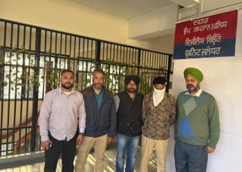 ਵਿਜੀਲੈਂਸ ਵਿਭਾਗ ਨੇ ਨਾਇਬ ਕੋਰਟ ਨੂੰ 8000 ਰੁਪਏ ਰਿਸ਼ਵਤ ਲੈਂਦਿਆਂ ਰੰਗੇ ਹੱਥੀਂ ਕੀਤਾ ਕਾਬੂ