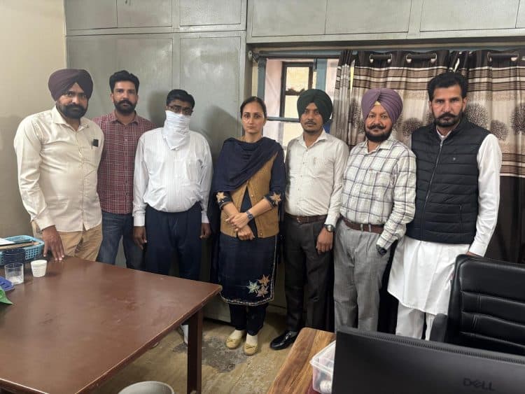 ਵਿਜੀਲੈਂਸ ਵਿਭਾਗ ਨੇ ਇੰਸਪੈਕਟਰ ਨੂੰ 18,000 ਰੁਪਏ ਰਿਸ਼ਵਤ ਲੈਂਦਿਆਂ ਰੰਗੇ ਹੱਥੀਂ ਕੀਤਾ ਕਾਬੂ