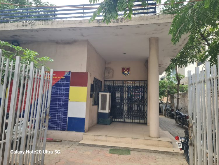 ਬਾਘਾਪੁਰਾਣਾ ਸਾਂਝ ਕੇਂਦਰ ਦਾ ਇਕਲੌਤਾ ਮੁਲਾਜ਼ਮ ਵੀ ਭੇਜਿਆ ਬਾਹਰ ਡਿਊਟੀ ਤੇ,ਲੋਕ ਹੋ ਰਹੇ ਖੱਜਲ ਖੁਆਰ 