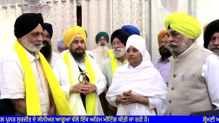 ਬਾਦਲ ਕੇ ਹੁਕਮਨਾਮੇ ਤੋਂ ਮੁਨਕਰ ਹੀ ਨਹੀਂ ਹੋਏ, ਸਗੋਂ ਇਹਨਾਂ ਨੇ ਪੰਜ ਸਿੰਘ ਸਾਹਿਬਾਨ ਦੇ ਫੈਸਲੇ ਨੂੰ ਸਾਜਿਸ਼ ਦੱਸਣ ਦਾ ਗੁਨਾਹ ਕੀਤੈ- ਗਿਆਨੀ ਹਰਪ੍ਰੀਤ ਸਿੰਘ