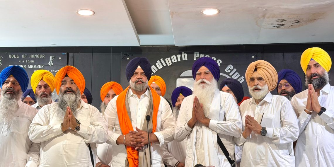 ਪੰਜਾਬ ਦੇ ਹੱਕਾਂ, ਪੰਥਕ ਵਿਚਾਰਧਾਰਾ ਅਤੇ ਲੋਕਾਂ ਦੀ ਆਵਾਜ਼ ਨੂੰ ਮਜ਼ਬੂਤੀ ਦੇਣ ਲਈ ਮਨਪ੍ਰੀਤ ਸਿੰਘ ਇਆਲੀ ਦਾ ਫ਼ੈਸਲਾ ਇਤਿਹਾਸਕ ਕਦਮ : ਤਰਸੇਮ ਸਿੰਘ